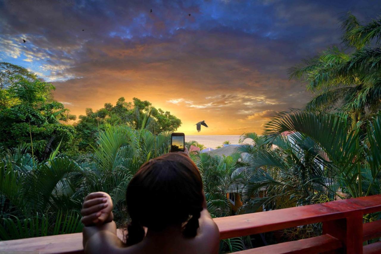 Mame Trees Hotel West End Bagian luar foto